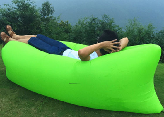 Meerdere kleuren opblaasbare slaapzak voor reizen / kamperen leverancier